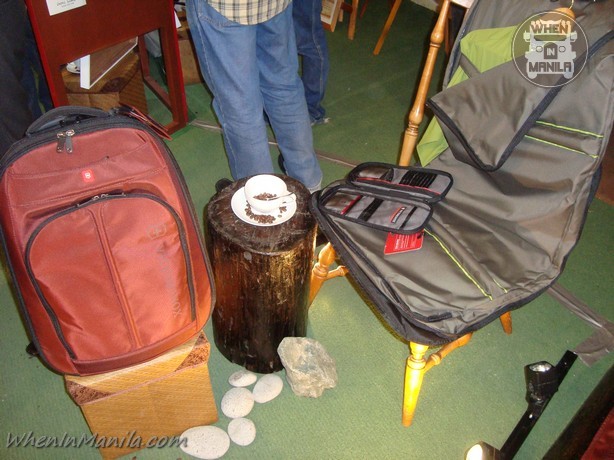 When-In-Manila-Victorinox-Seefeld-Collection-Alamid-Cafe-Xpress-Coffee-Art-Exhibit-travel-gear-bags-paintings-coffee-beans-13