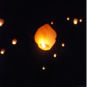 cuencalanternfestival76_thumb.jpg