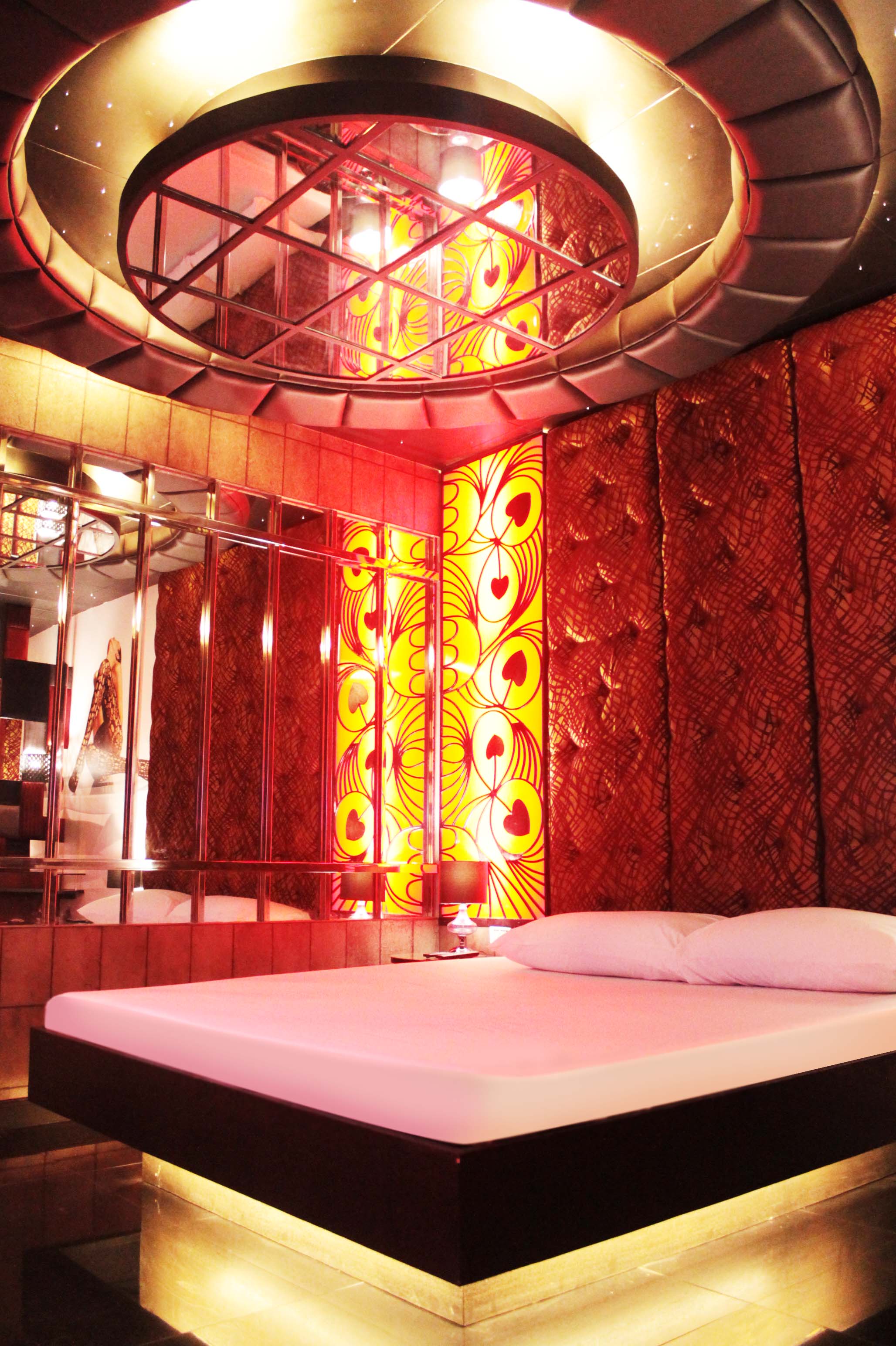 Victoria Court Presents The Red Room