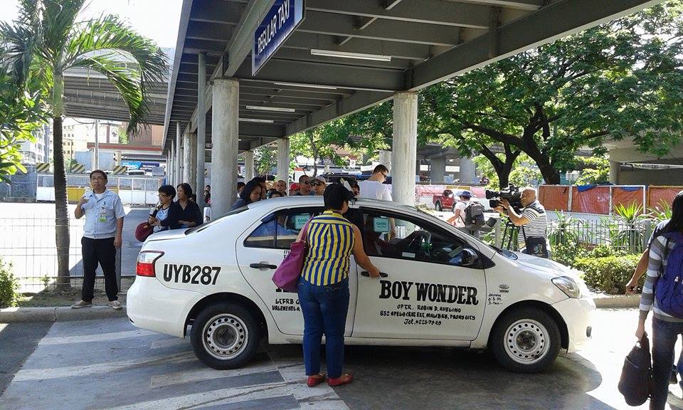 Regular-taxis-NAIA-2.jpg