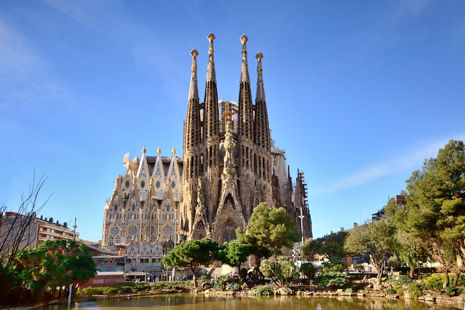 See These 27 Dream Destinations on a Discount 4