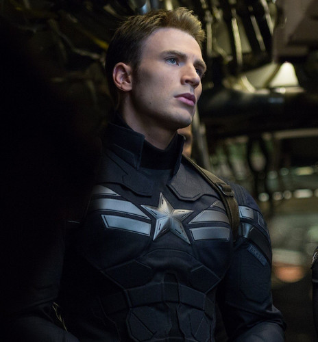 Is Chris Evans Signing Off As Captain America When In Manila