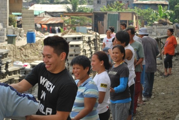 Philippines Volunteer Charity Help Activism Charities gk Gawad Kalinga 13