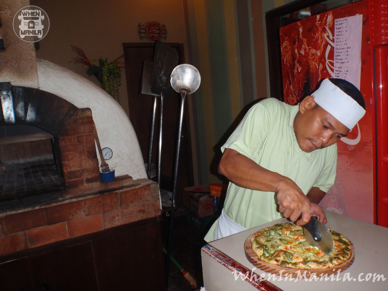 Chis chi s brick oven kitchen filipino pizza food pizzas south luzon pinoy alabang bf homes manila 32