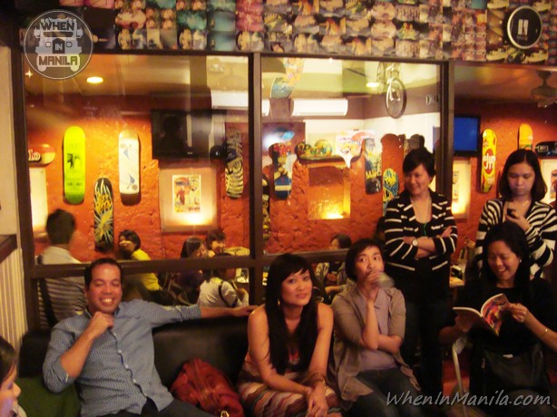 When-In-Manila-Lourd-de-Veyra-This-is-a-Crazy-Planets-book-SPOT.ph-Summit-Media-Radioactive-Sago-Project-Route-196-02