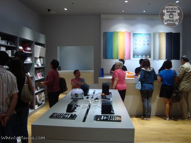 When In Manila Beyond the Box opens new Apple Premium Reseller Store Resorts World Pasay City gadgets 08
