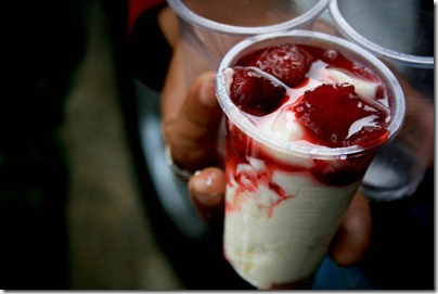 strawberry-flavored-taho