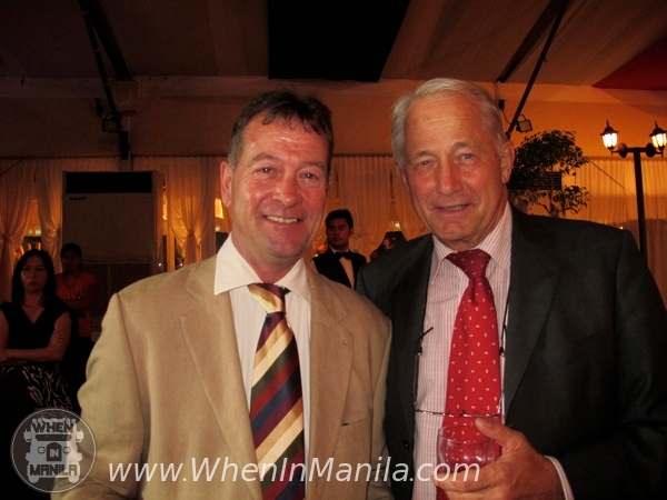 robert-brinks-mark-wallbank-dutch-ambassador-endemic-pursuit-tours-paris-la-nuit-soirée-beaujolais-sofitel-philippine-plaza-fcc-le-club IMG 0084