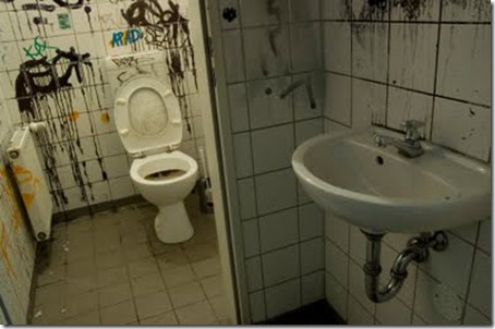 all-saints-day-2011-public-restrooms