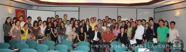 wallet therapy and stock trading seminar group picture