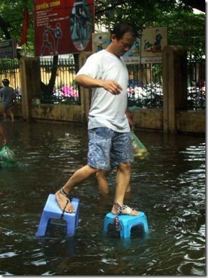 Flood-Waters-Manila-Philippines-Rains-Floods-WhenInManila (18)