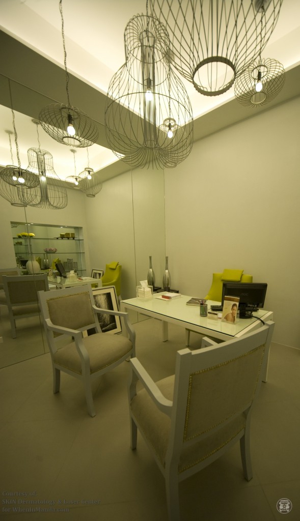 Skin Dermatology & Laser Center Consultation Room