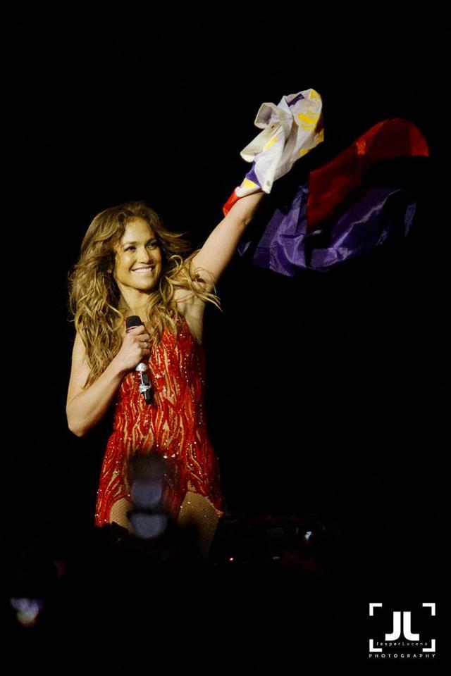 Jennifer Lopez Live in Manila 9