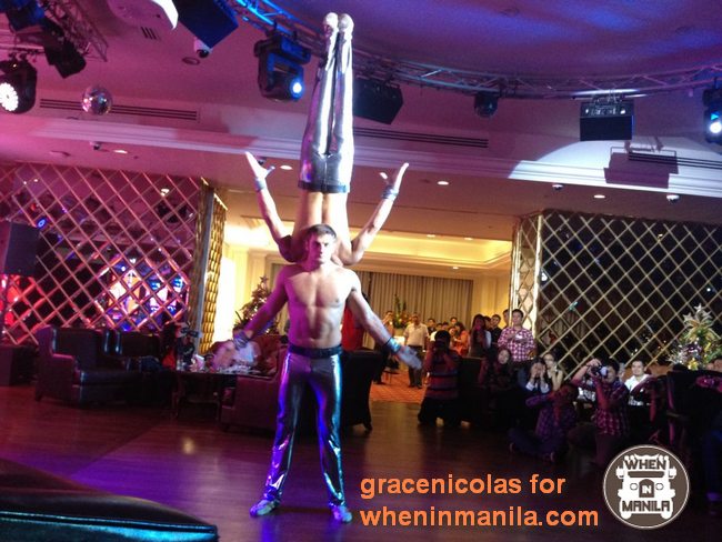 acrobat acrobat