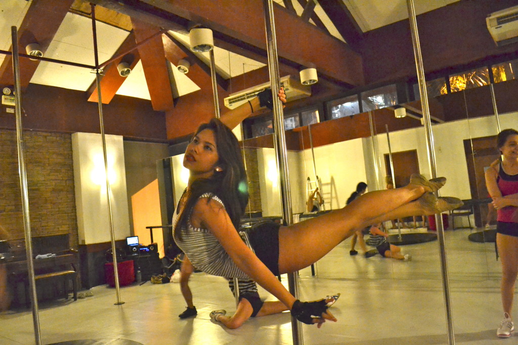 Pole Academy Philippines - Pole Class atThe Fort 11 DSC_1402