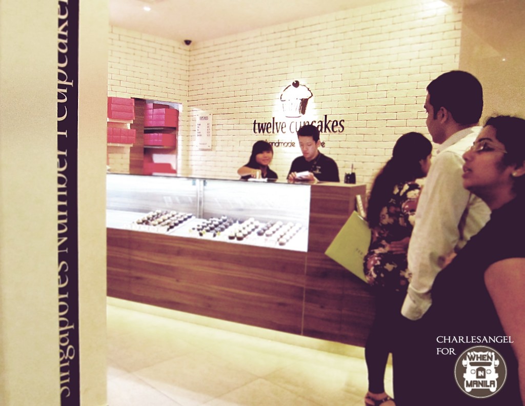 best-cupcakes-in-singapore-plainvanilla-twelvecupcakes-wheninmanila-search-for-the-best-cupcakes-when-in-singapore-when-in-manila (18)18