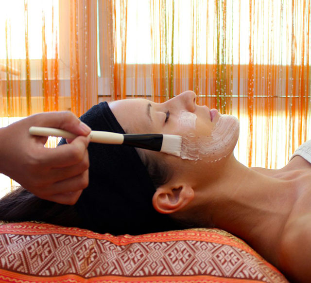 Body and Sole Nail Cafe Boracay: Going Bare at the Boracay Nail Salon 13 32367_180018708820836_1437072628_n