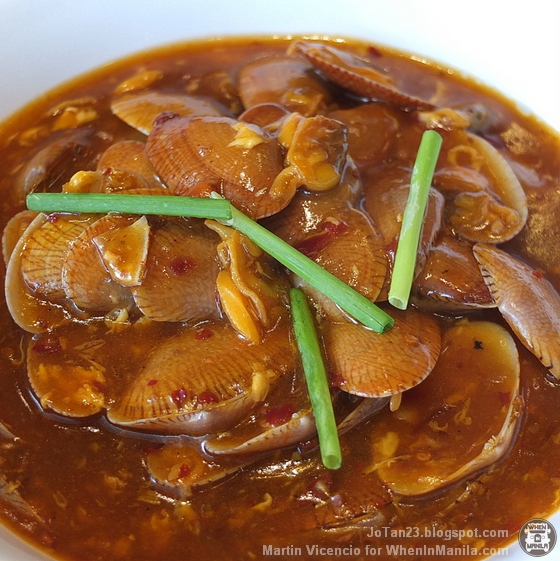 Wee Nam Kee: The Only Place Where You Can Catch The “Yellow Chicken Fever”! 1 wee-nam-kee-glorietta-yellow-chicken-when-in-manila (16)