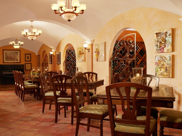 The Peacock Garden Boutique Hotel and Spa: Peace, Serenity and Luxury 13 oldheidelbergrestaurant_winecellar2