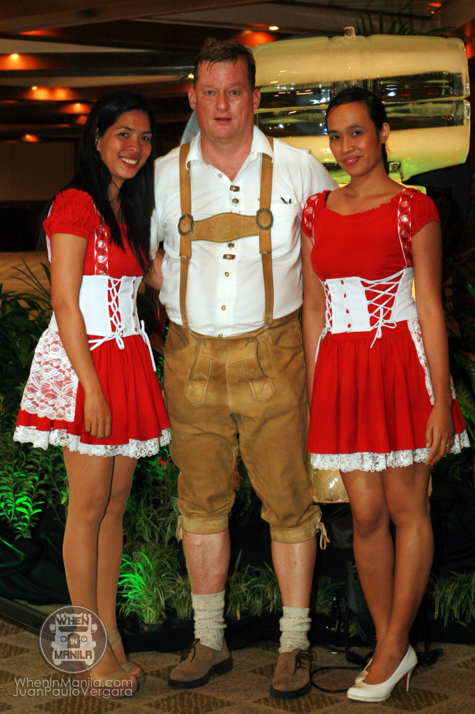 Oktoberfest Manila 2013 traditional Bavarian costumes