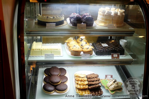 Cafe Noriter: A Playground and Cafe Rolled Into One 7 Cafe Noriter Cakes