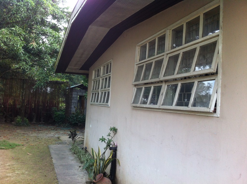 home safety tips - make sure windows are locked