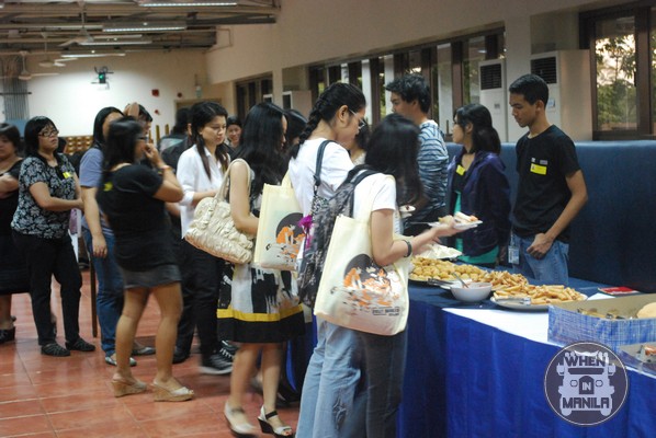 Filipino ReaderCon 2013 Gathers Filipino Readers for a Day of Book Talks and Discussions 8 Over 300 participants were delighted to be treated with snacks and dinner.