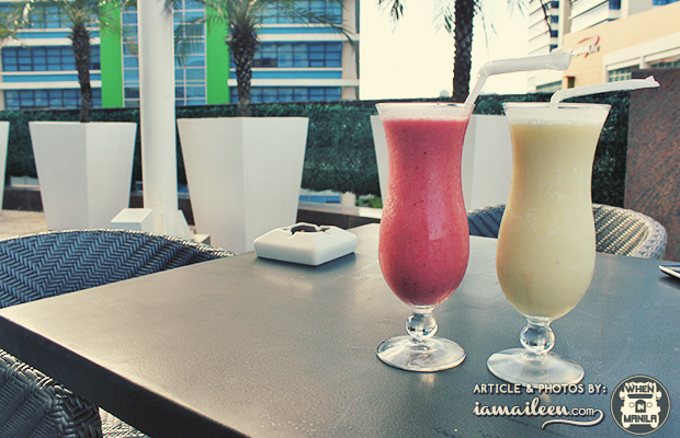 bellevue-hotel-iamaileen-new-year-swimming-drinks