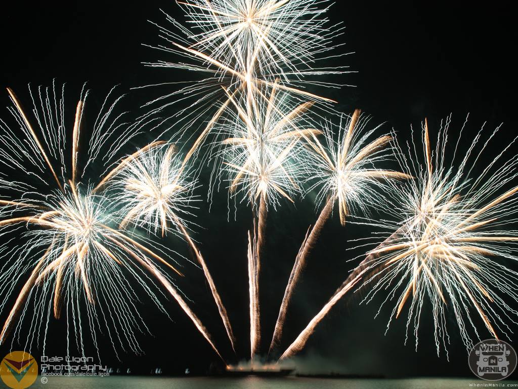 5th Philippine International Pyromusical Competition: The Skylighters of Finland and Canada! 11 10148421_758384904172165_1184260217_o