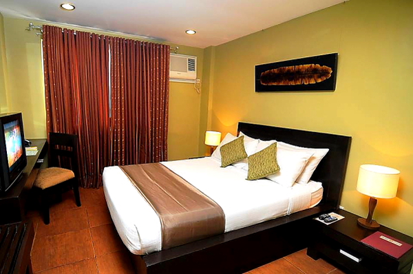  Home Crest Residences - Your Eco-friendly Best Value Hotel in Davao City 
