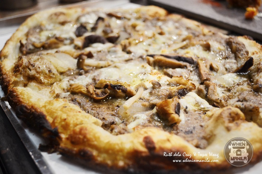 detalle when in manila pizza12