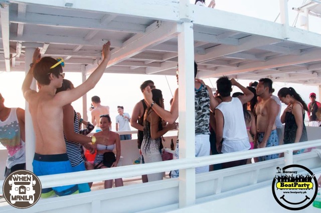 Party in Boracay: Experience the island's Pubcrawl & Boat Party for guaranteed fun 9