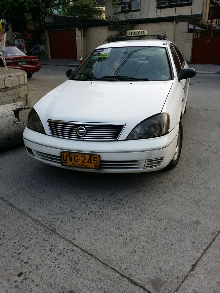 Another Crazy Taxi Driver: Won't Give Passenger Back Change 2 Crazy Taxi Driver Manila Philippines Asia wheninmanila (2)