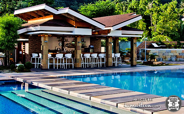 Infinity-Resort-pool-bar