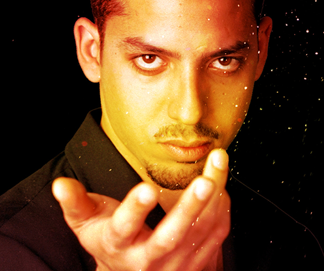 david-blaine-hand-gesture-cropped