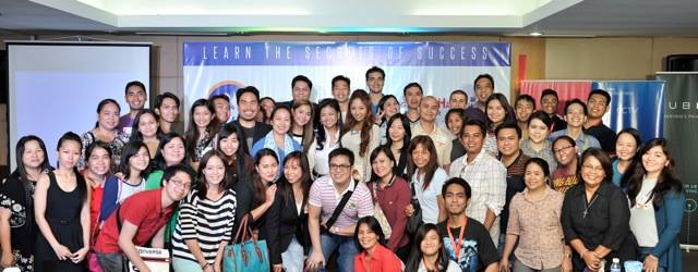 Entrepreneur Success Summit 2014 speakers together with aspiring entrepreneurs