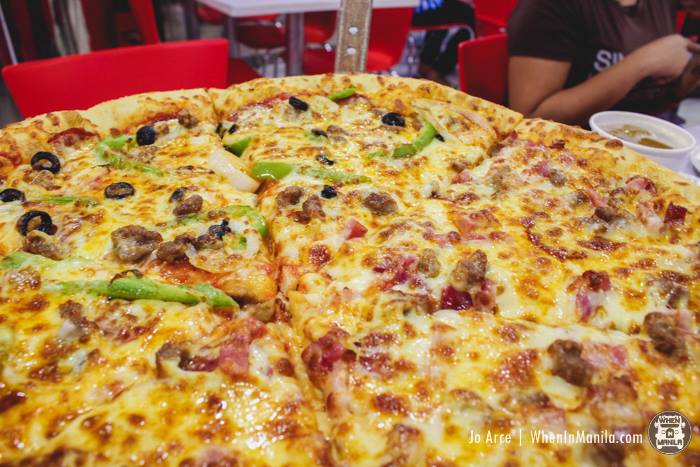 Pizza Warehouse Huge New York Style Pizza In The Heart Of Makati When In Manila Pizza Warehouse Huge New York Style Pizza In The Heart Of Makati When In Manila