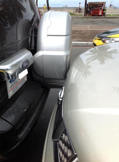 Worst-Parking-Jobs-Manila-Philippines-Bad-Parkers-Horrible-Parked-Car-Park-Idiots-WhenInManila (7)