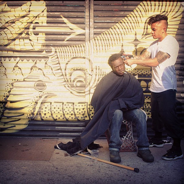 Fil-Am Barber Gives Free Haircuts to Homeless in New York City 3
