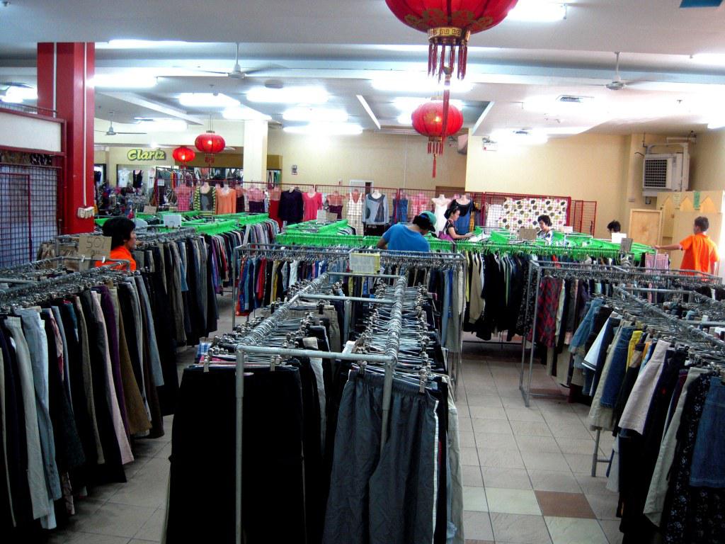 7 Tips When Shopping During a "Sale" 5 shoppingonabudget7