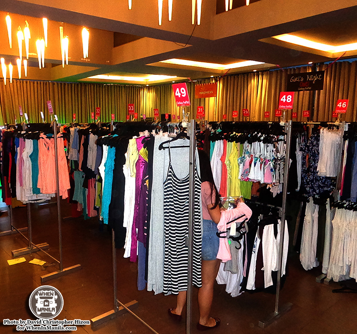 Clothes Buffet Manila - 1 Bag, 15 Minutes, Over 30,000 Clothes To Choose From