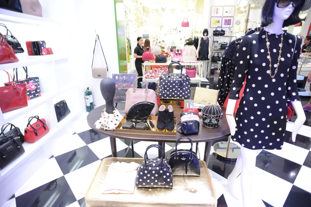 Kate Spade New York Launches New Store in Central Square Mall (3)