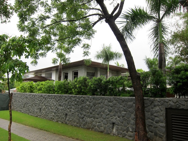 The Real Reason Pacquiao is Selling His Mansion Neighbors Dont Like His Badly Dressed Visitors 2