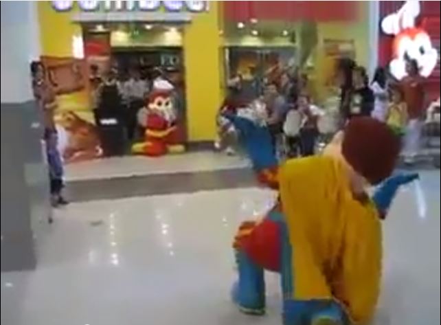 Its a Dance Showdown Jollibee vs. Captain Shakeys