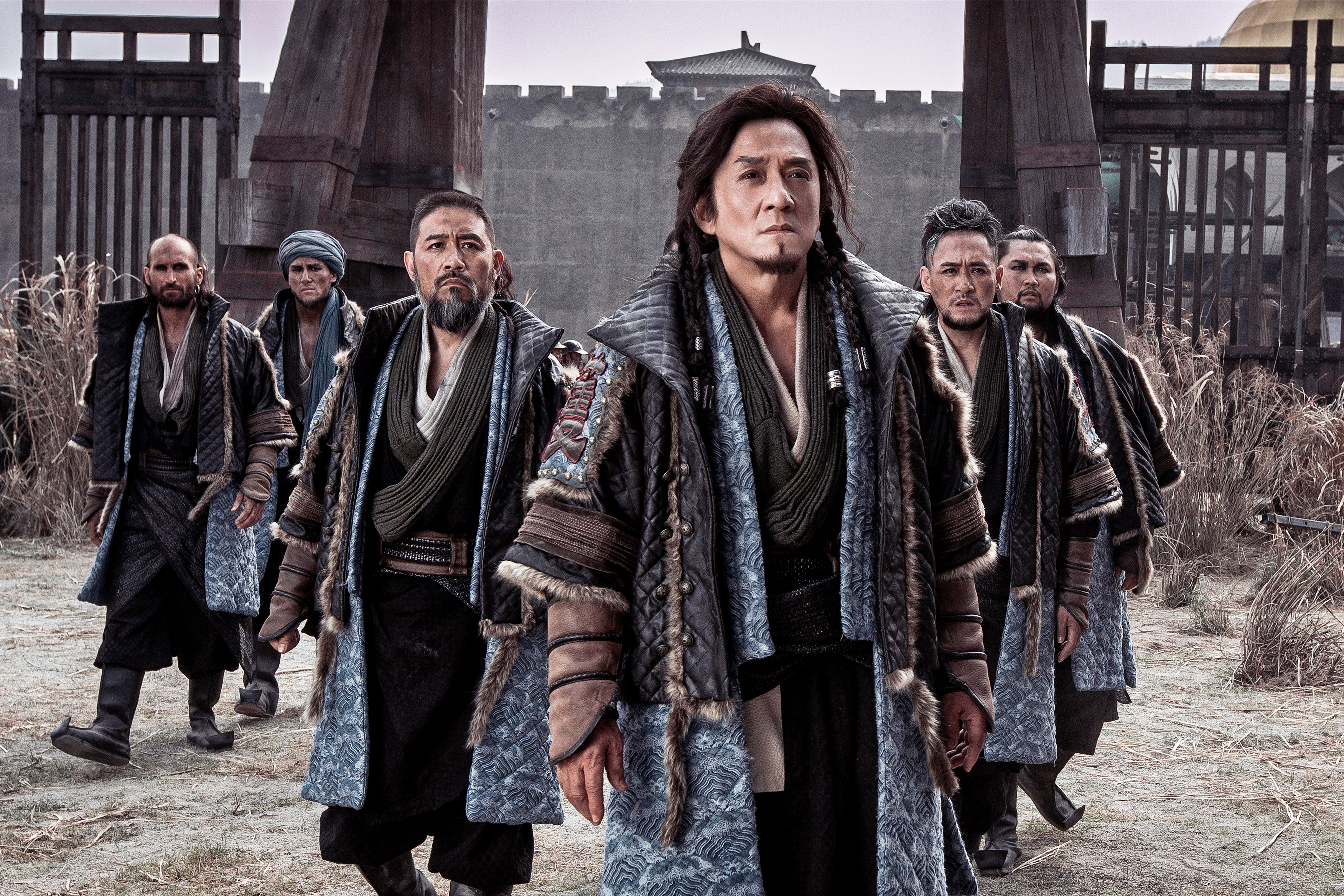  Dragon Blade : Jackie Chan, John Cusack, Adrien Brody, Si Won  Choi, Peng Lin, Daniel Lee: Movies & TV