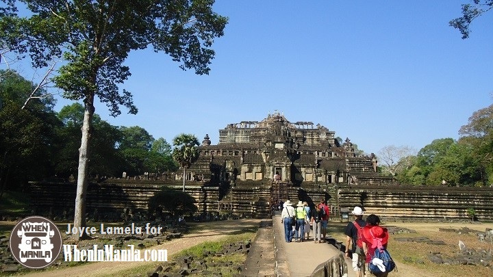 Angkor at Sunrise: morning adventure to Cambodia's historic landmark