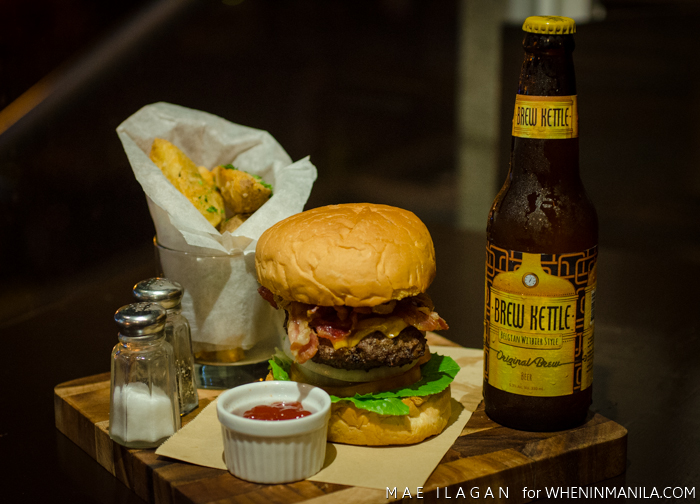 Forbes Town Center Burger Festival Megaworld When in Manila Mae Ilagan Bugsy's American Burger (7 of 9)