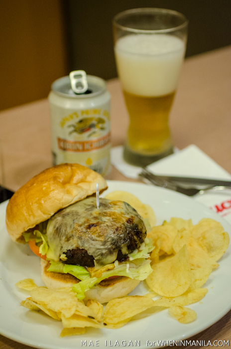 Forbes Town Center Burger Festival Megaworld When in Manila Mae Ilagan UCC Cafe Umami Burger (2 of 4)