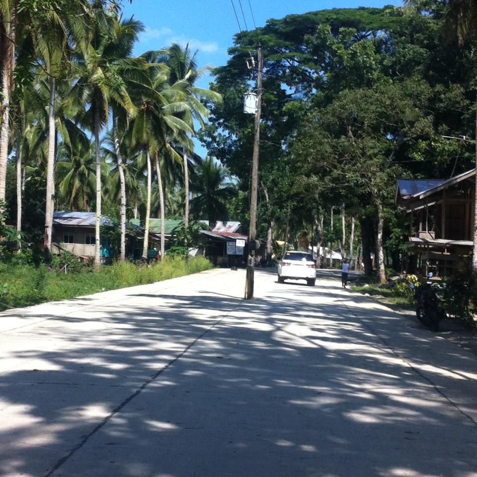 It's More Fun in the Philippines Electrical Poles in the Middle of the Road 3