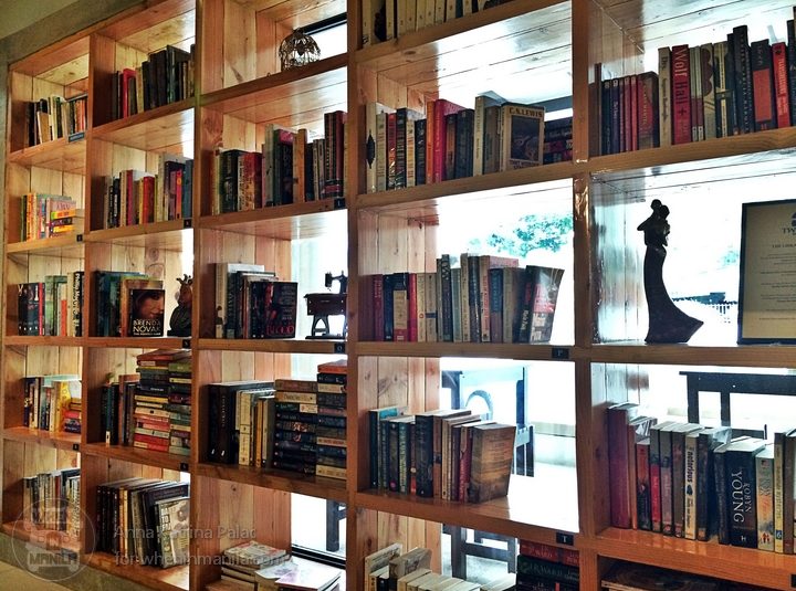 Tweedle Book Cafe